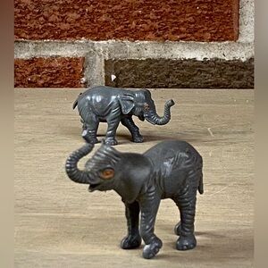 Vintage Mini Elephants Zoo‎ Jungle Hong Kong 2” Long, 1.25” Tall